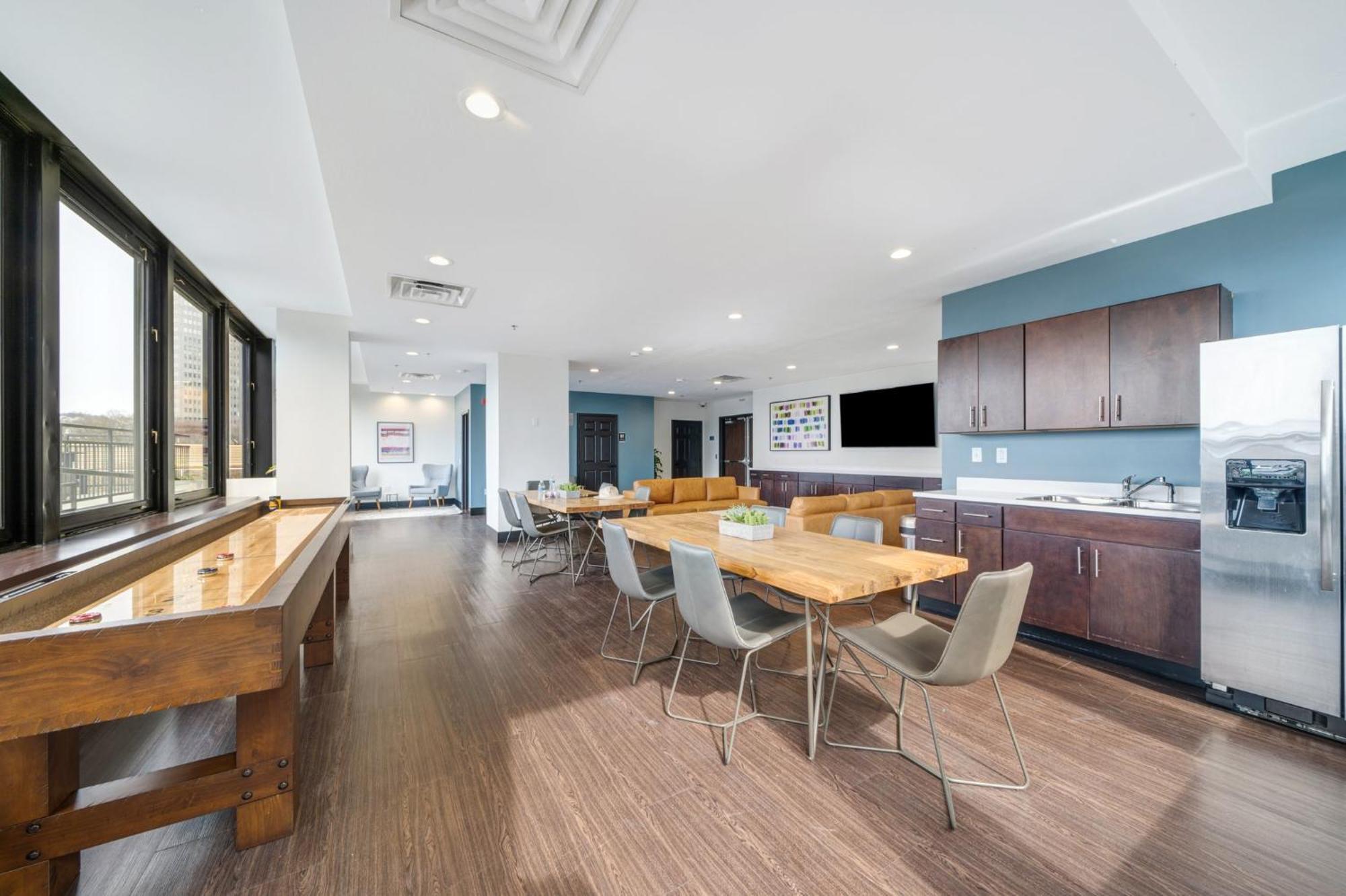 Sprawling Stadium Views Wonderful Location 24-7 Parking Gym Lounge ピッツバーグ エクステリア 写真